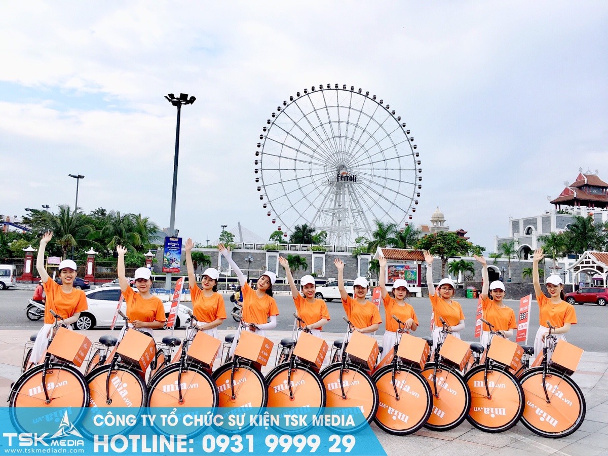Tổ chức chạy roadshow quảng bá sự kiện